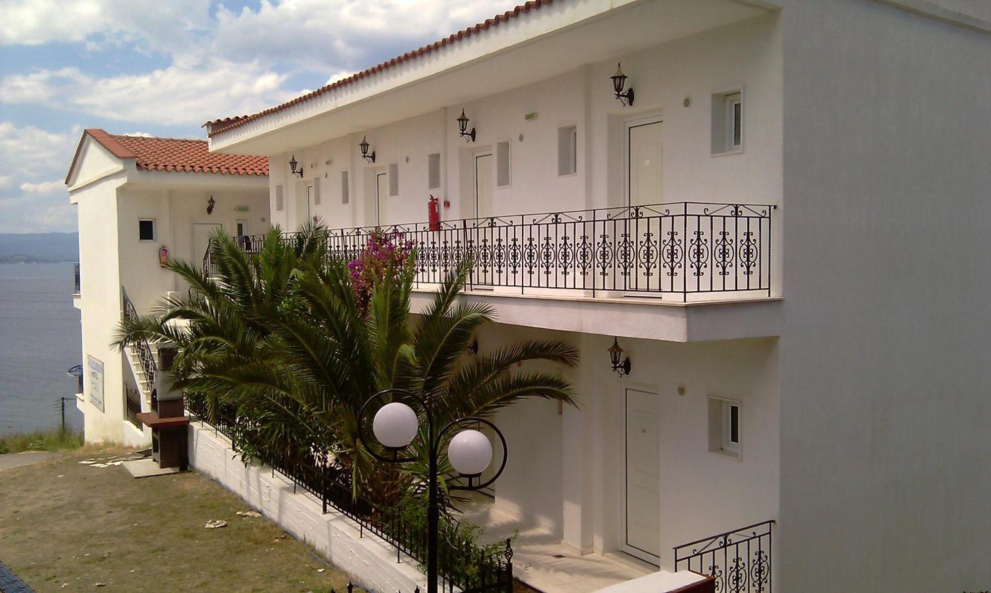 Lazaridis Luxury Studios & Apartments Nea Roda Luaran gambar