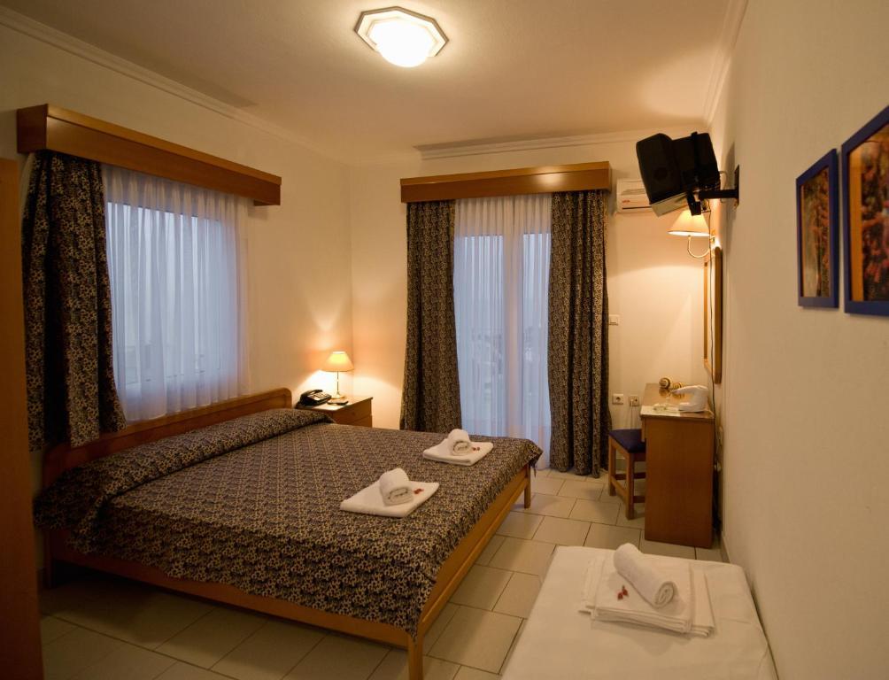 Lazaridis Luxury Studios & Apartments Nea Roda Bilik gambar