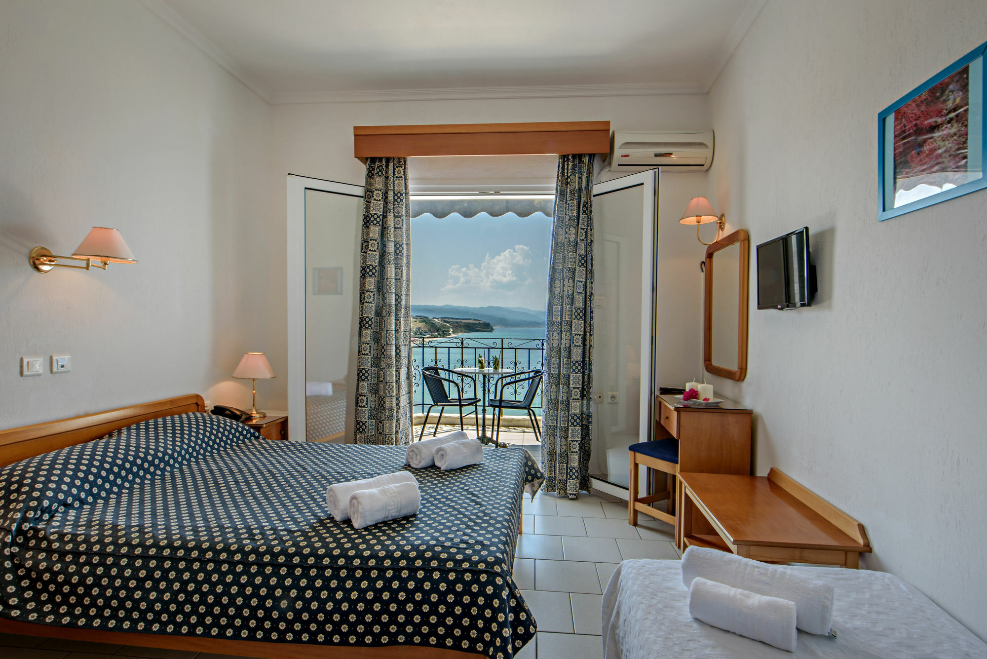 Lazaridis Luxury Studios & Apartments Nea Roda Luaran gambar